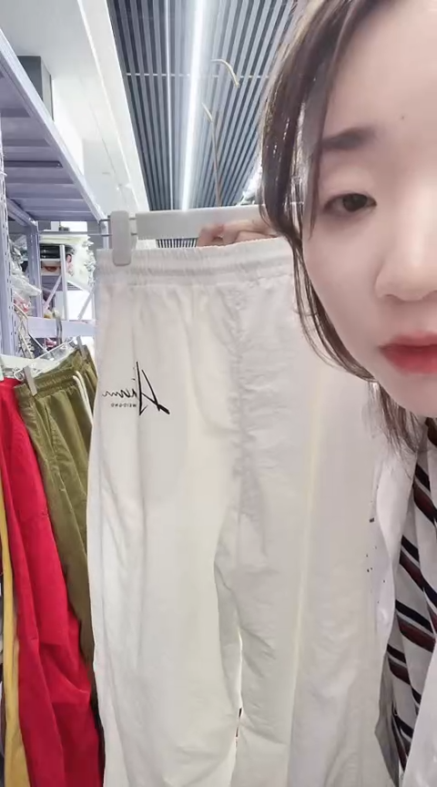 闪电购精品女装2615白M