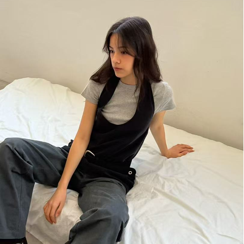 韩代 雾面感可叠穿挂脖上衣（No退）