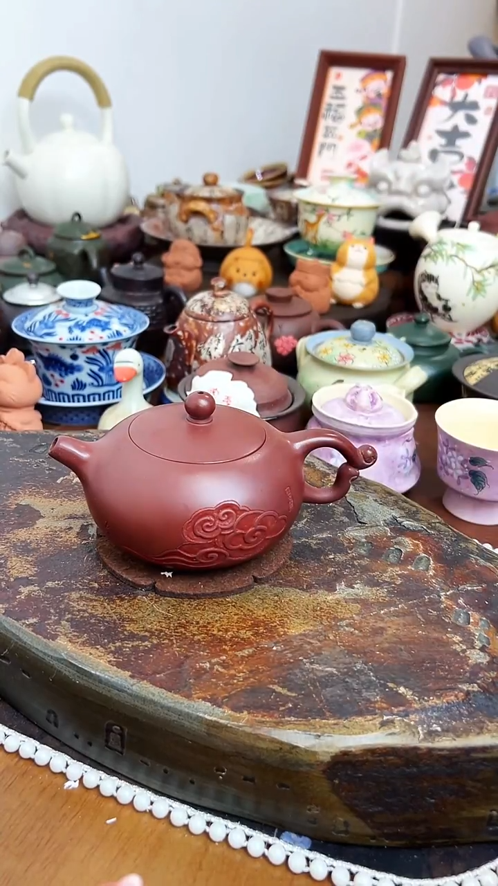  【茶瓷物语】龙血砂茶壶