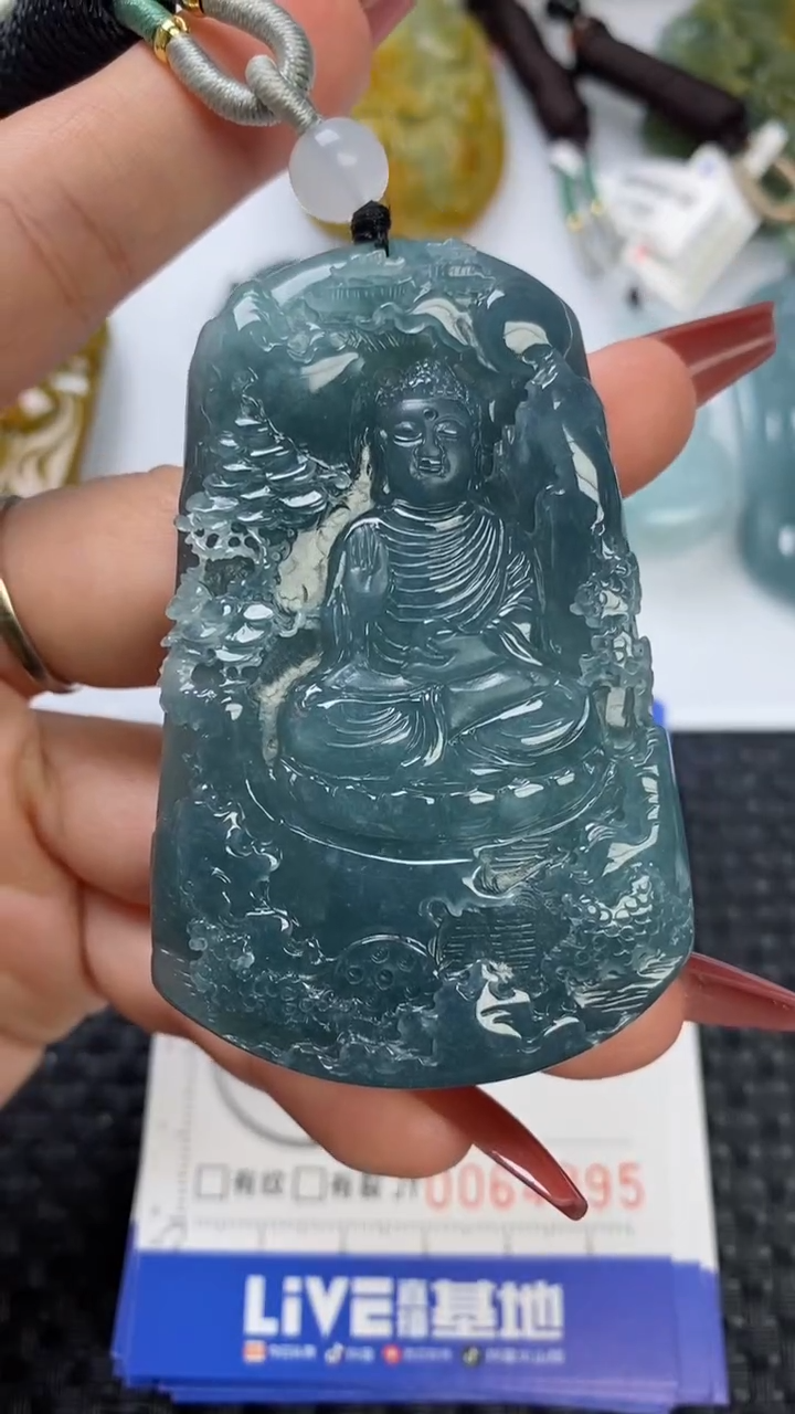 【闪购商品】翡翠颈饰未镶嵌11111111111111111