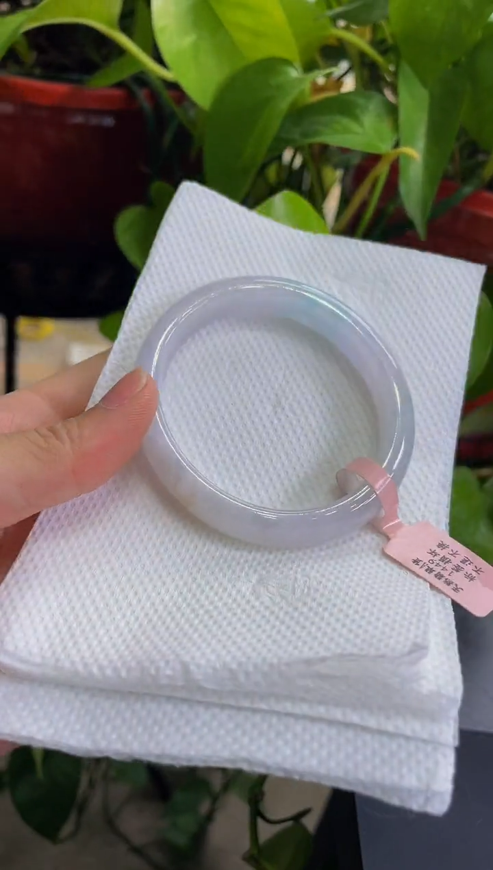 【闪购商品】翡翠手镯未镶嵌圈口55.7手镯109