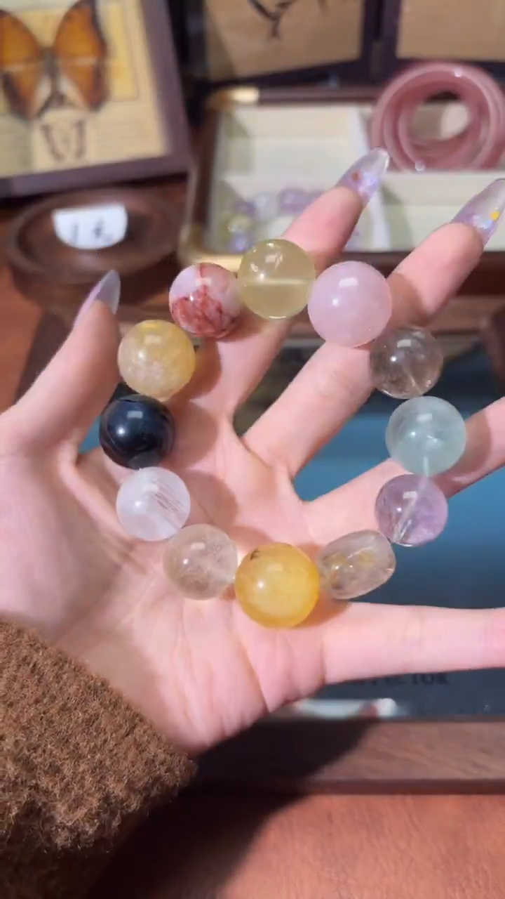 未镶嵌手串水晶顾**?1