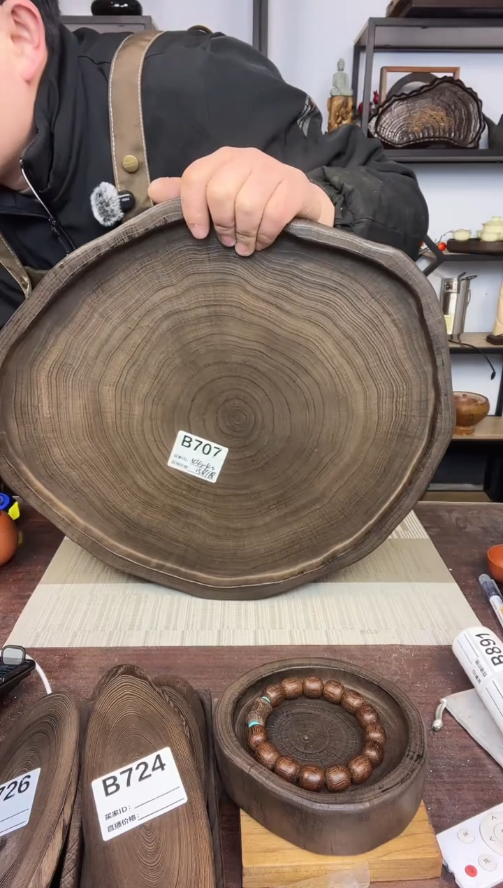 加**除44*40银杏木  707  