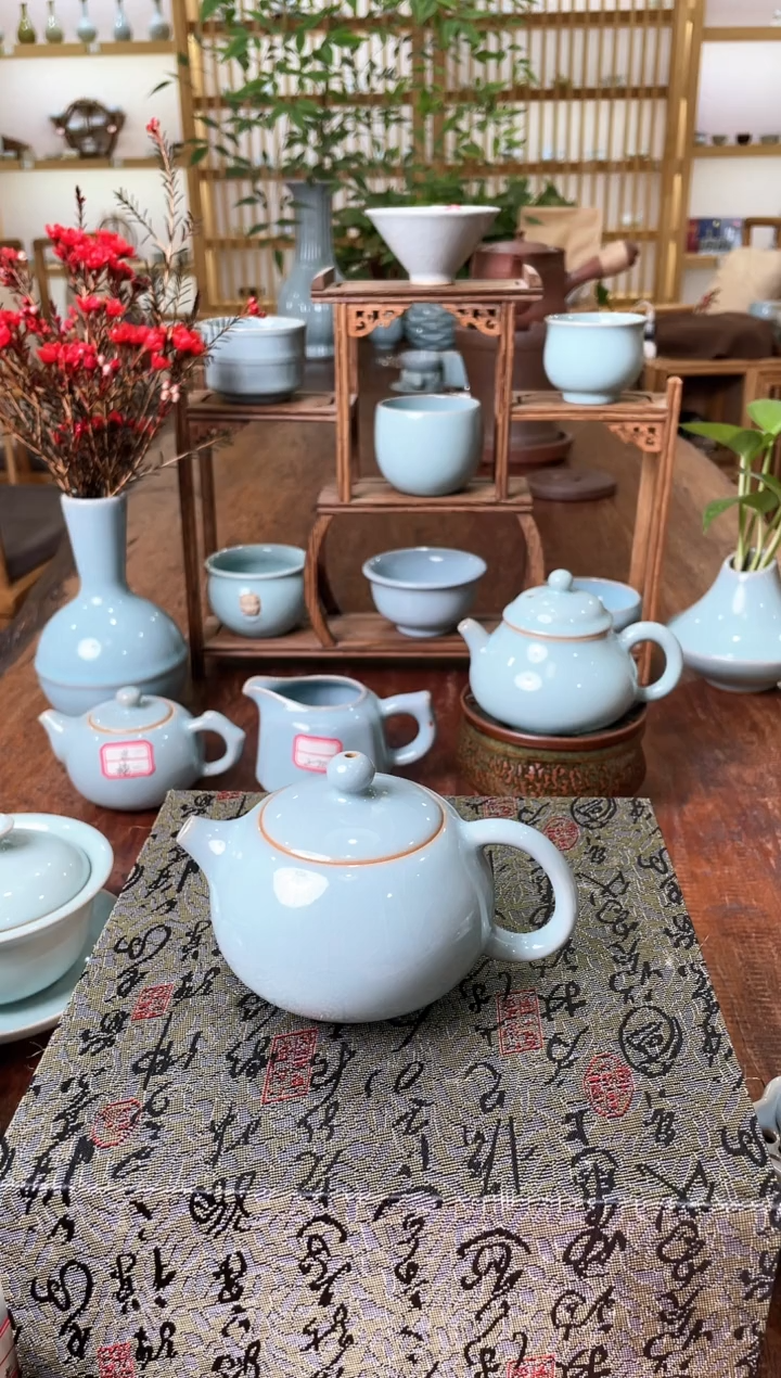 【闪购商品】其他天青釉朱晓辉款手拉西施壶150毫升一级