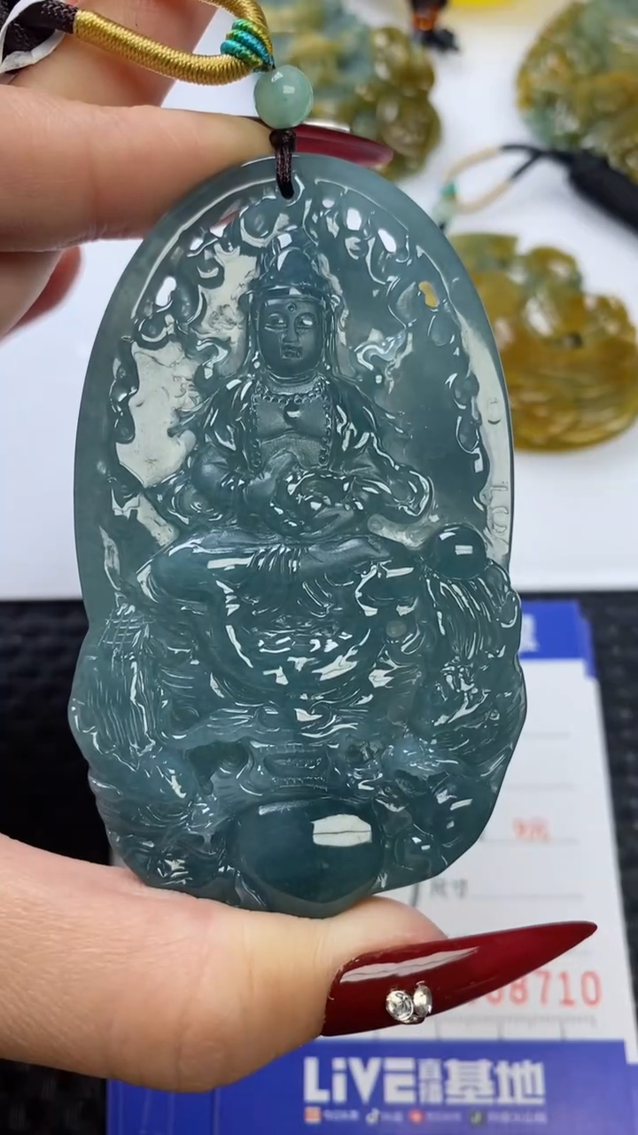 【闪购商品】翡翠颈饰未镶嵌1111111111111111