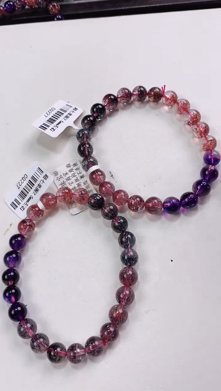 【闪购商品】水晶手链未镶嵌7.5mm左右多人多样性发其一