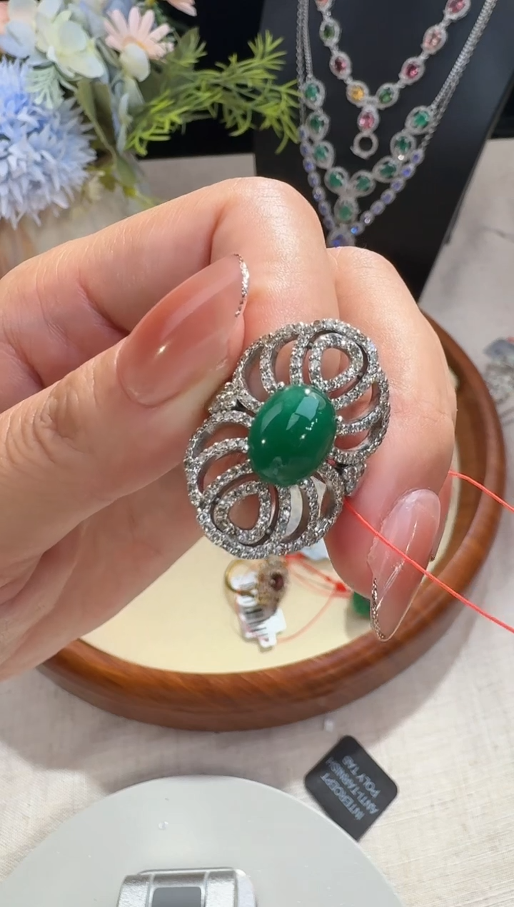 【闪购商品】祖母绿戒指银S925镶嵌戒指