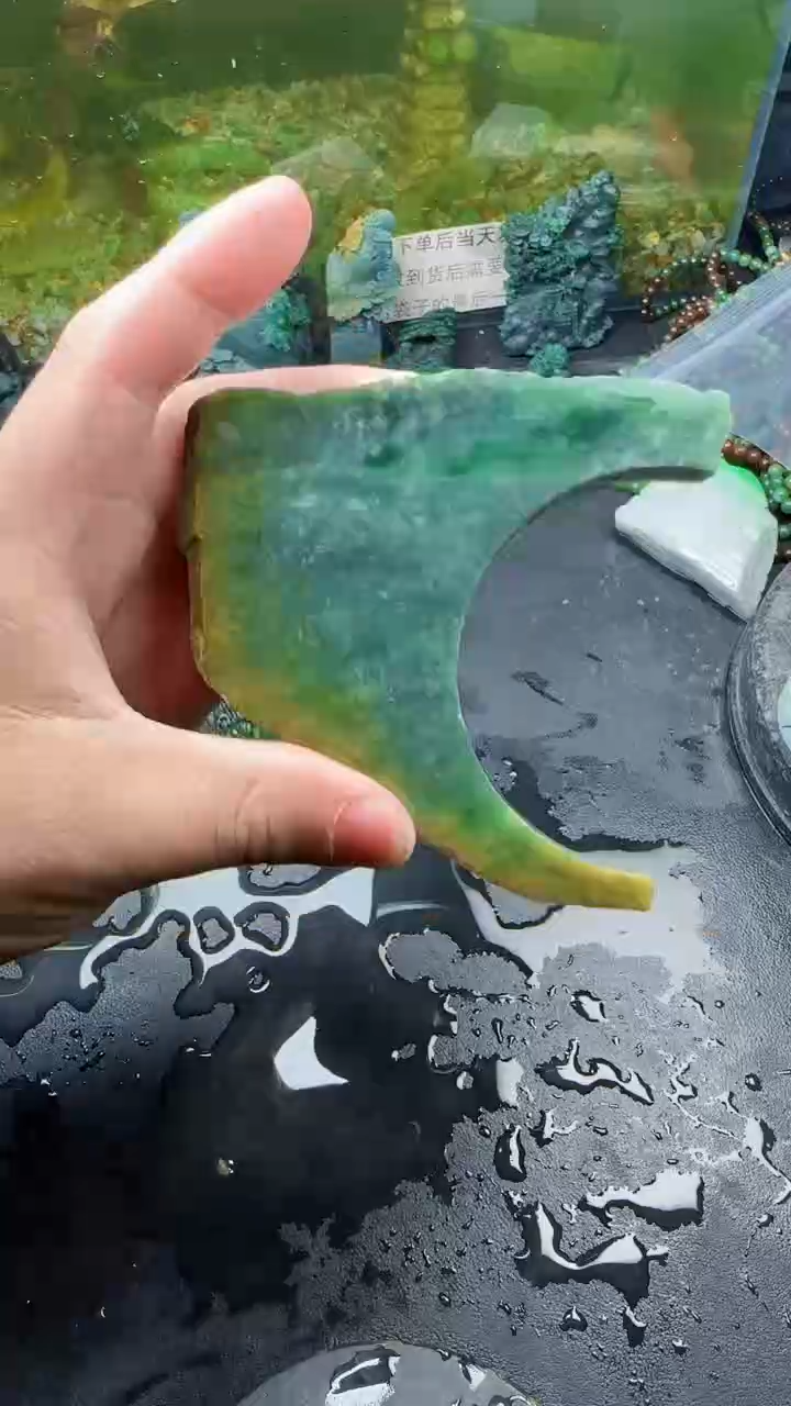 【闪购商品】翡翠颈饰未镶嵌119天然翡翠