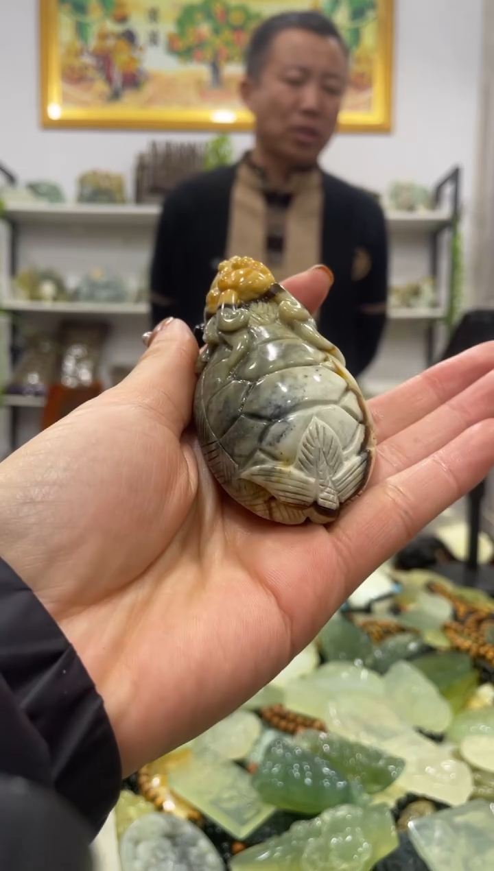 【闪购商品】岫玉手把未镶嵌