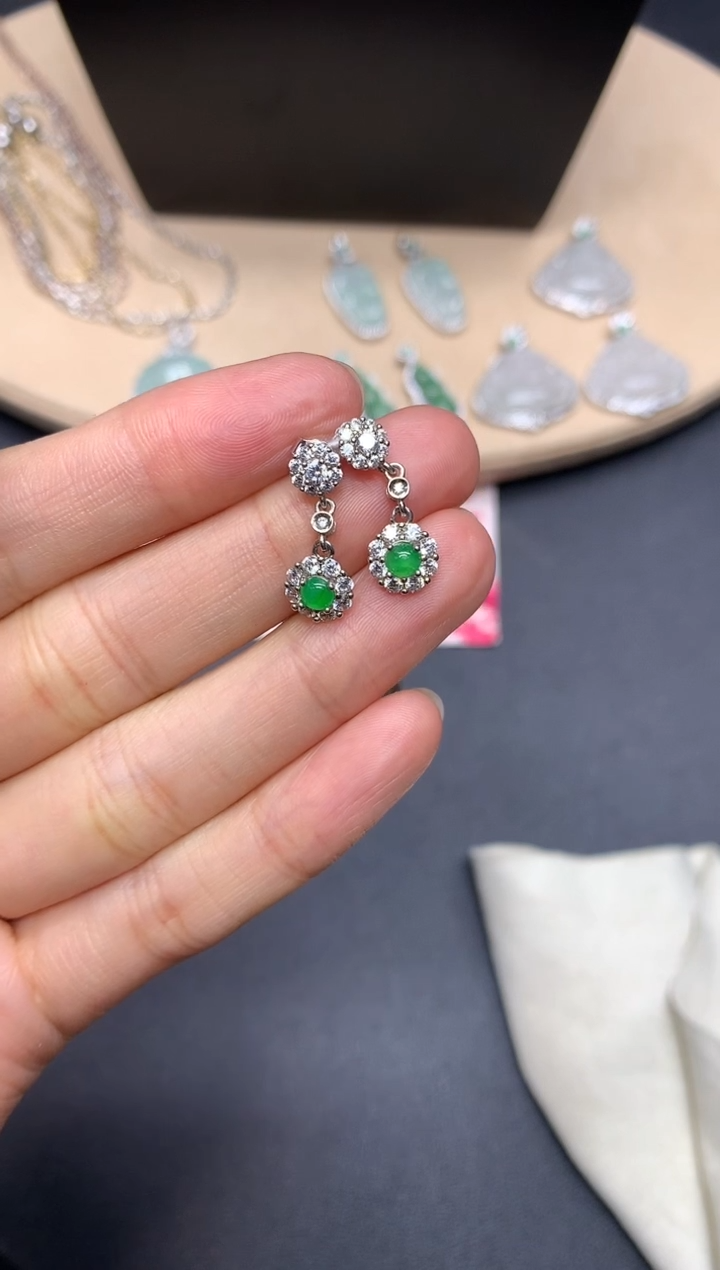 【闪购商品】翡翠耳饰银S925镶嵌蛋面【多样性发其一】