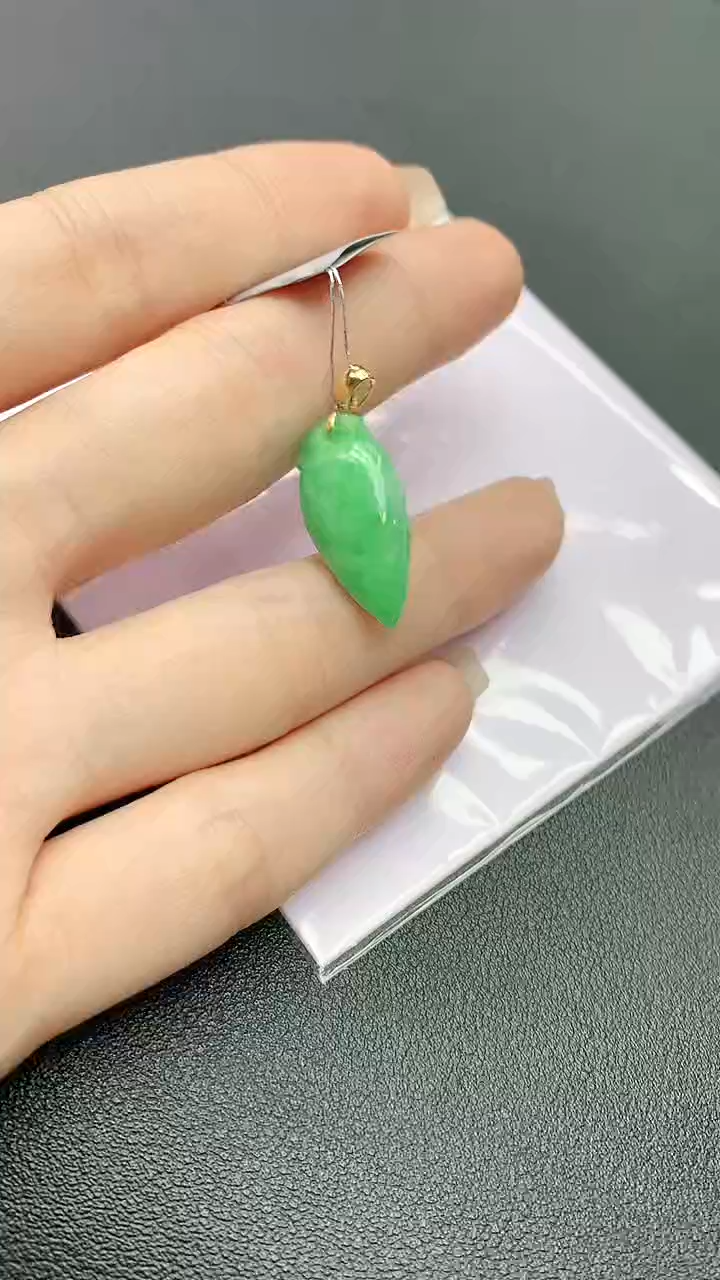 【闪购商品】翡翠颈饰18K金镶嵌赠礼盒证书 珍珍