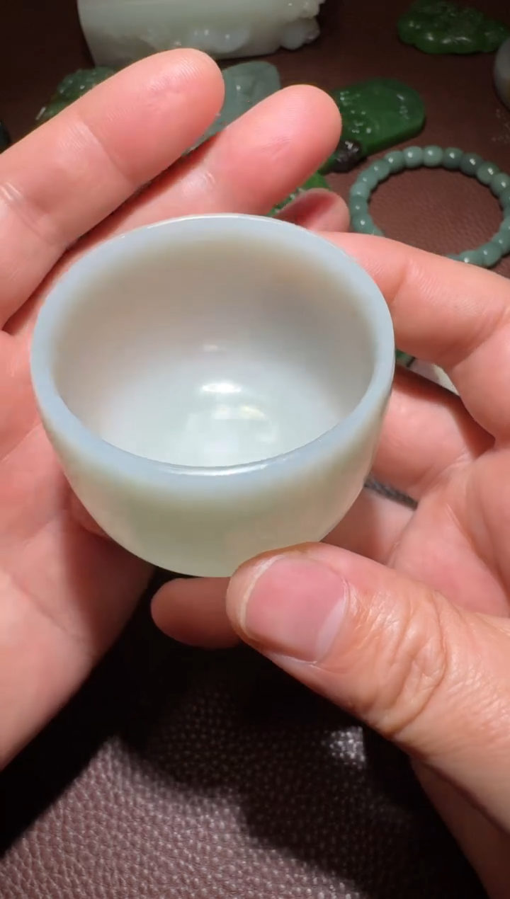 【闪购商品】和田玉杯子未镶嵌和田玉