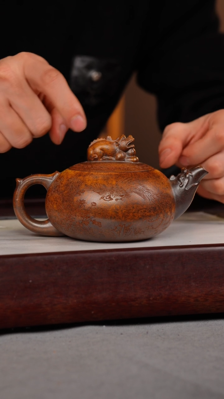 【闪购商品】紫砂茶壶龙骨金砂 凤求凰 刻绘