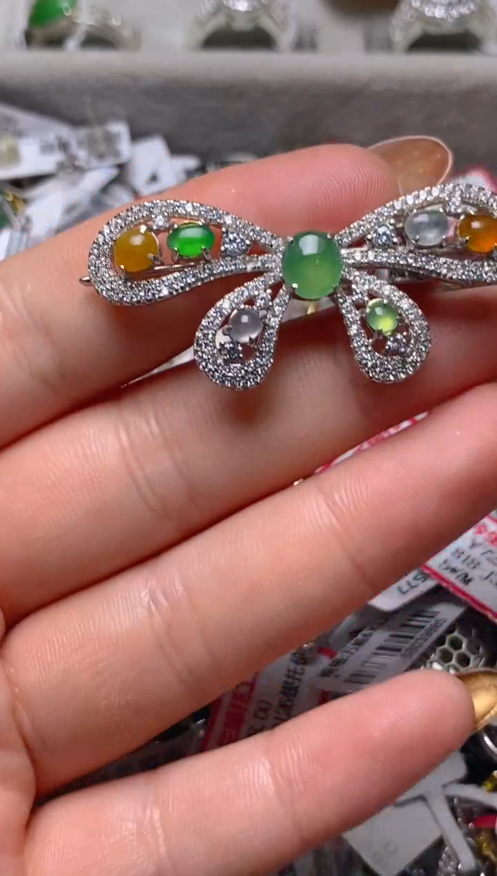 银S925镶嵌戒指翡翠百内无证书