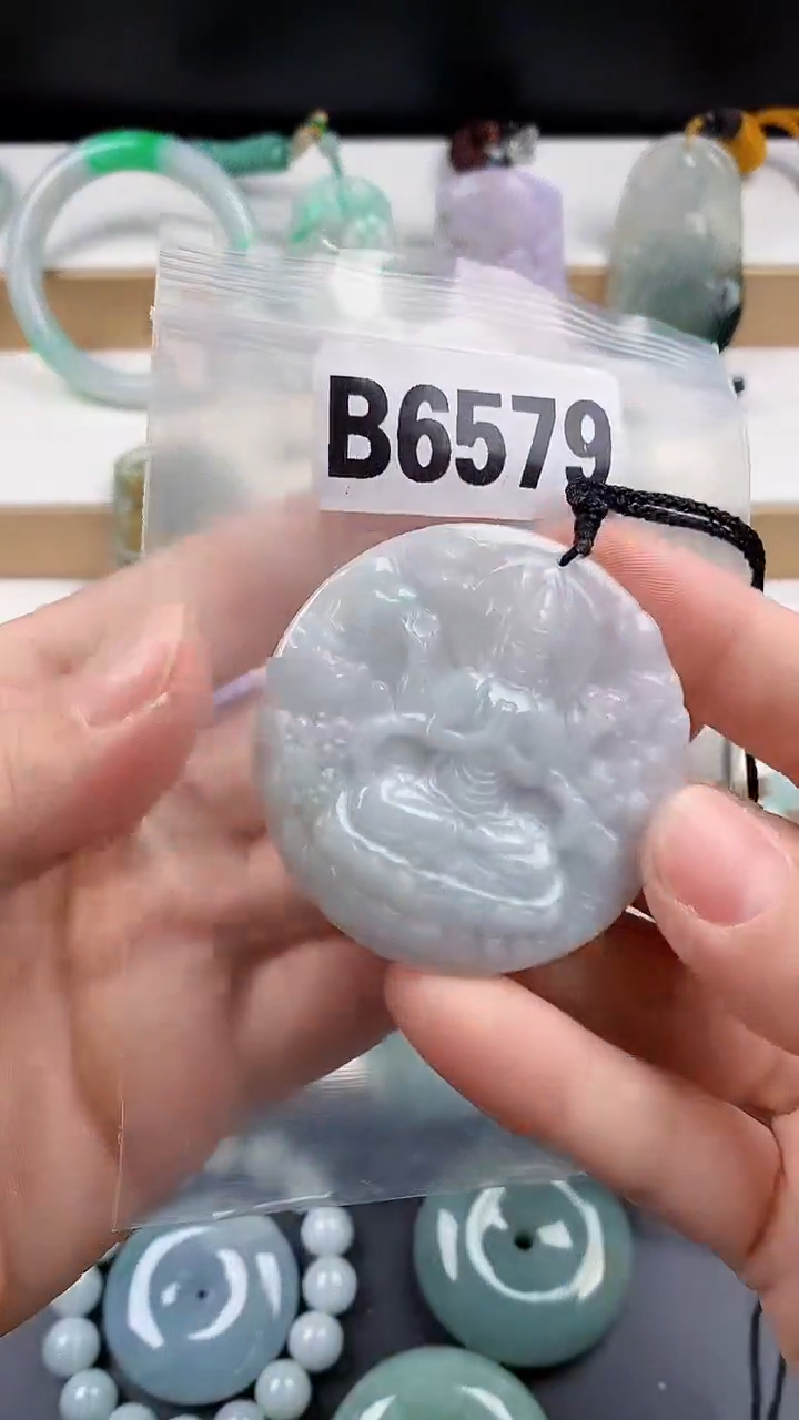 颈饰未镶嵌翡翠天然翡翠吊坠挂件