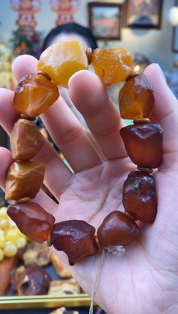 未镶嵌琥珀手串手串