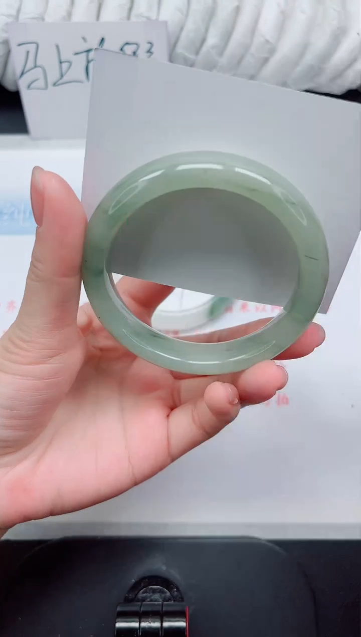 【闪购商品】石英质玉手镯未镶嵌142#58