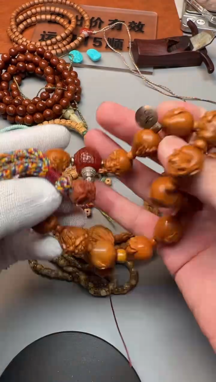 【闪购商品】橄榄核手串精品娃娃菜一条