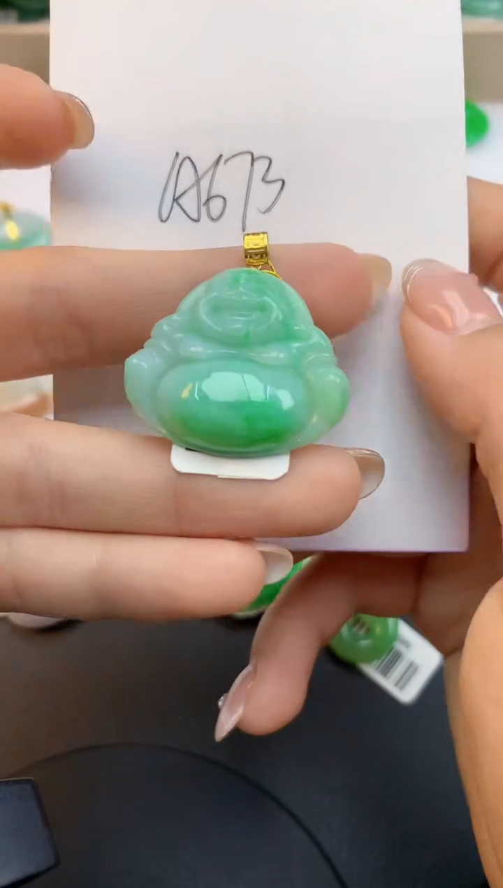 颈饰18K金镶嵌翡翠天然缅甸a货翡翠百元以上9元证书费自理