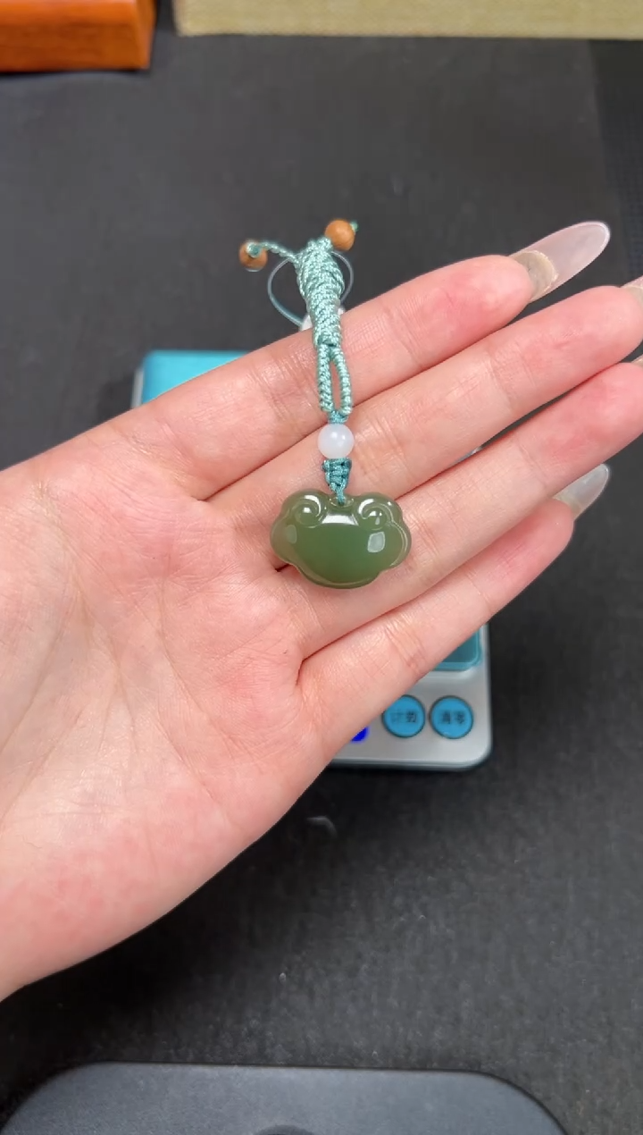 吊坠(不含链)未镶嵌和田玉99