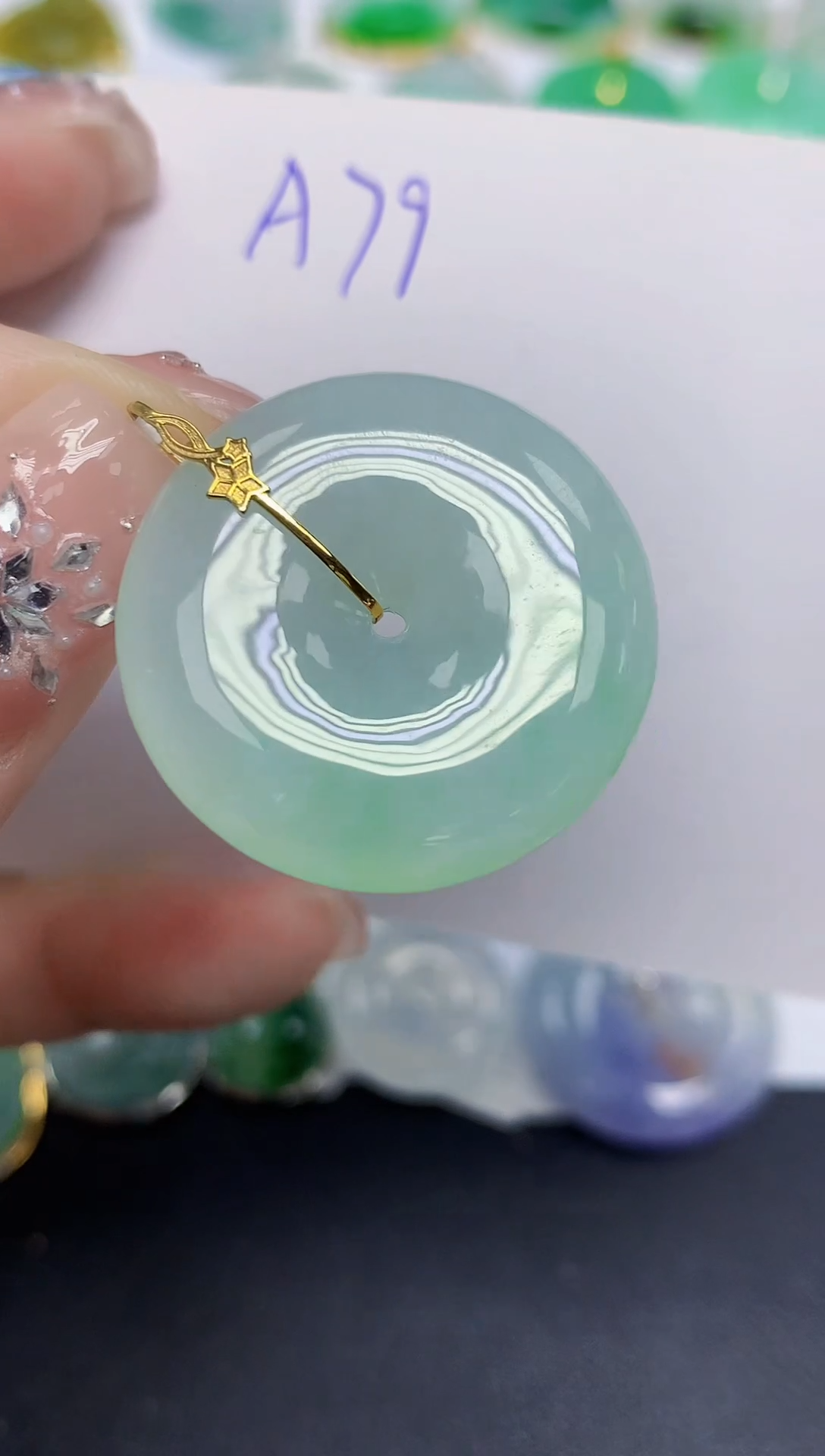 颈饰18K金镶嵌翡翠天然缅甸翡翠A货翡翠百元以上9元证书费自理