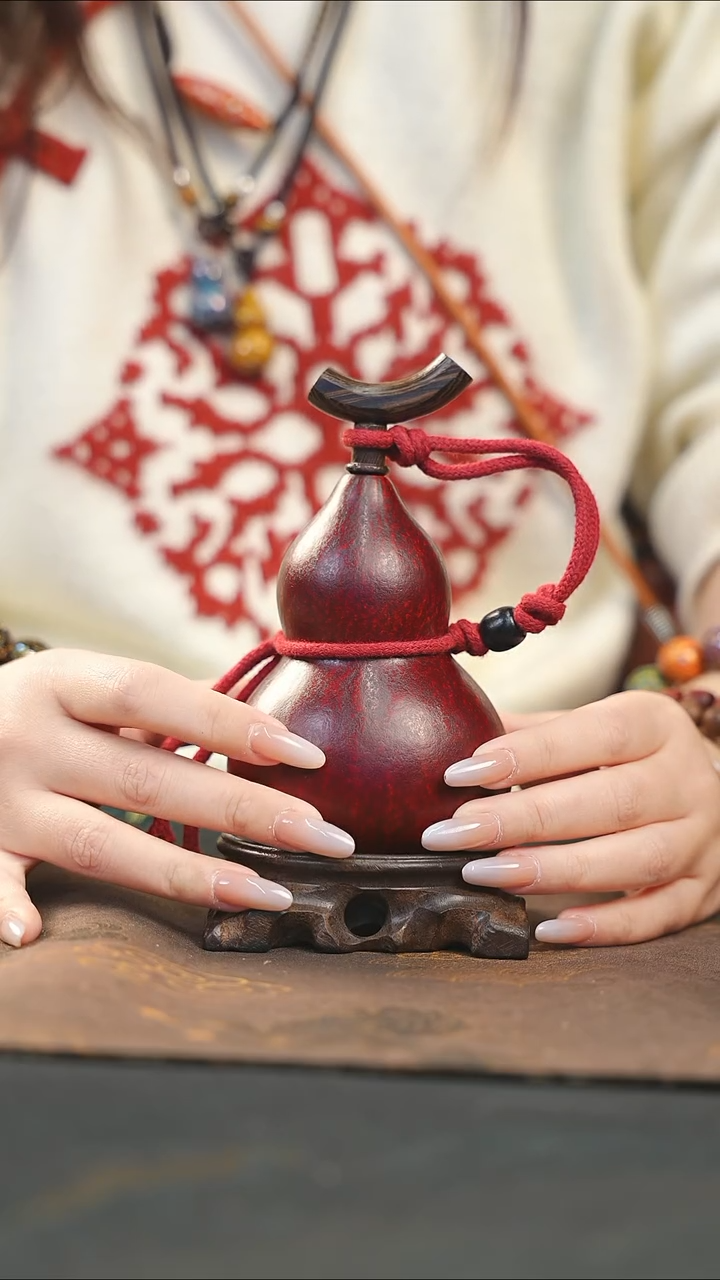 【闪购商品】RB142大漆酒葫芦不包手串及旋转底座