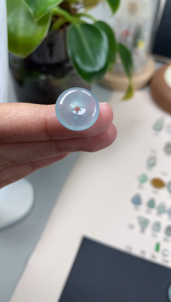 【闪购商品】翡翠颈饰未镶嵌翡翠冰晴平安扣