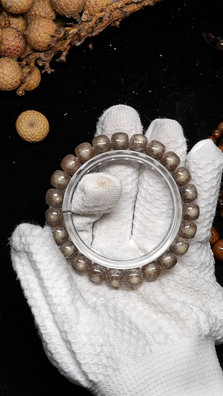 手串星月菩提10*9-1014黑灰糯冰