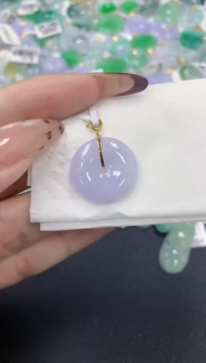 颈饰18K金镶嵌翡翠a货假一赔三支持复检百元上9元证书费自理