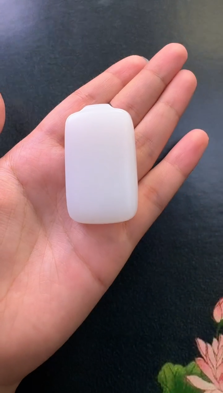 【闪购商品】和田玉未镶嵌吊坠无事牌