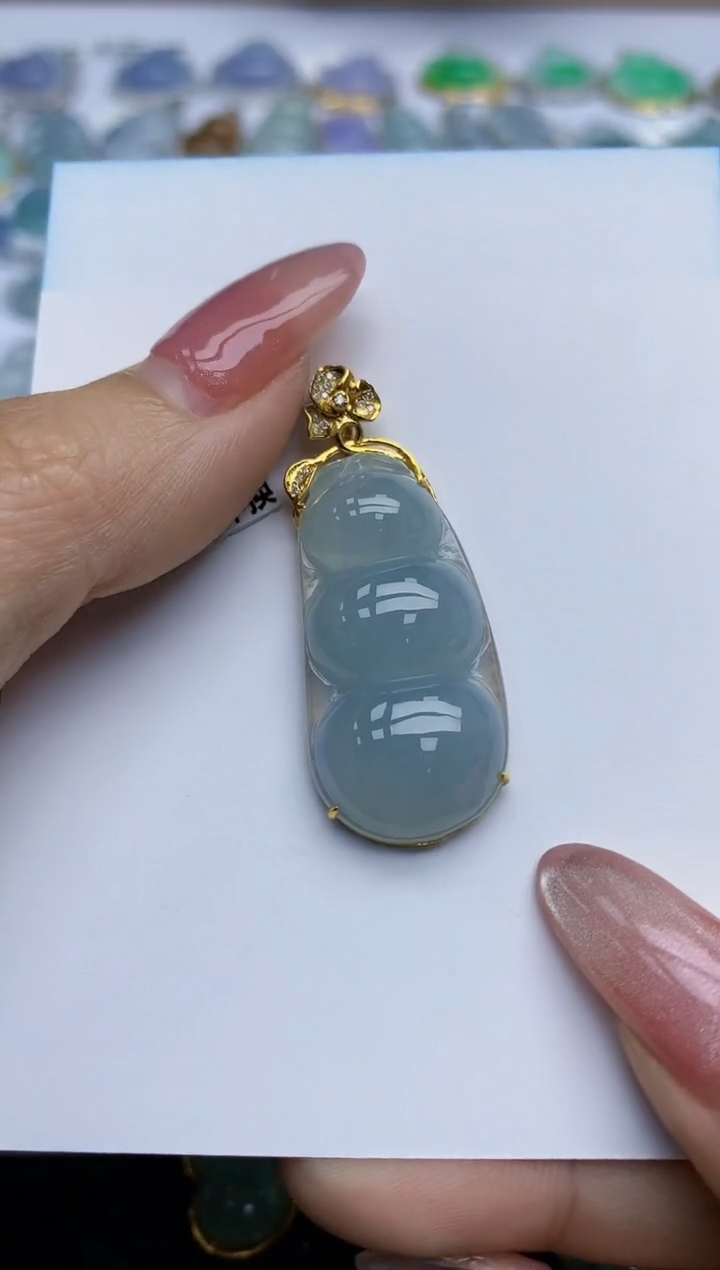 【闪购商品】翡翠挂件18K金镶嵌天然翡翠A货