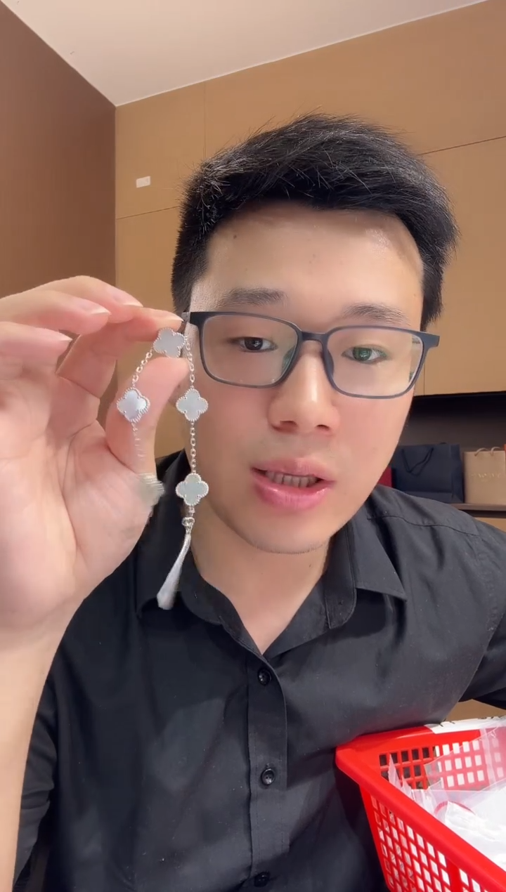 【闪购商品】贝壳（贝母）手链18K金镶嵌白色k白，五花手链GHJ