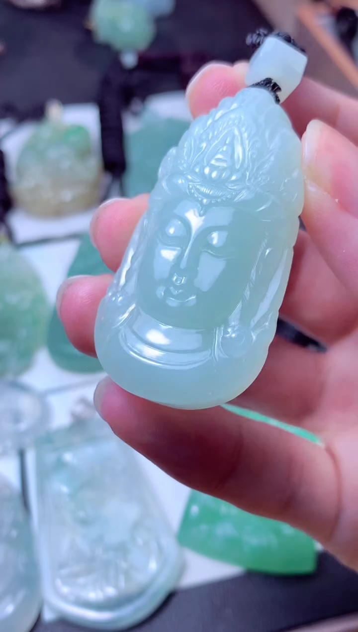 颈饰未镶嵌翡翠天然A货翡翠