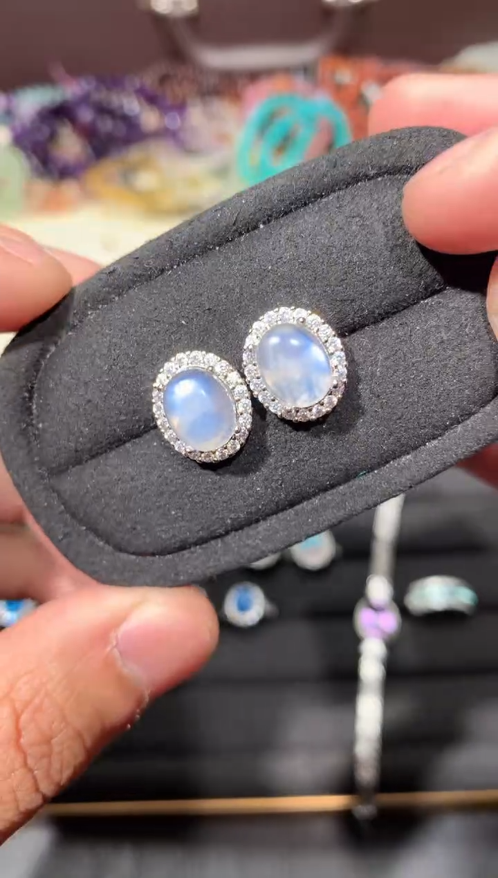 未镶嵌耳钉月光石G71