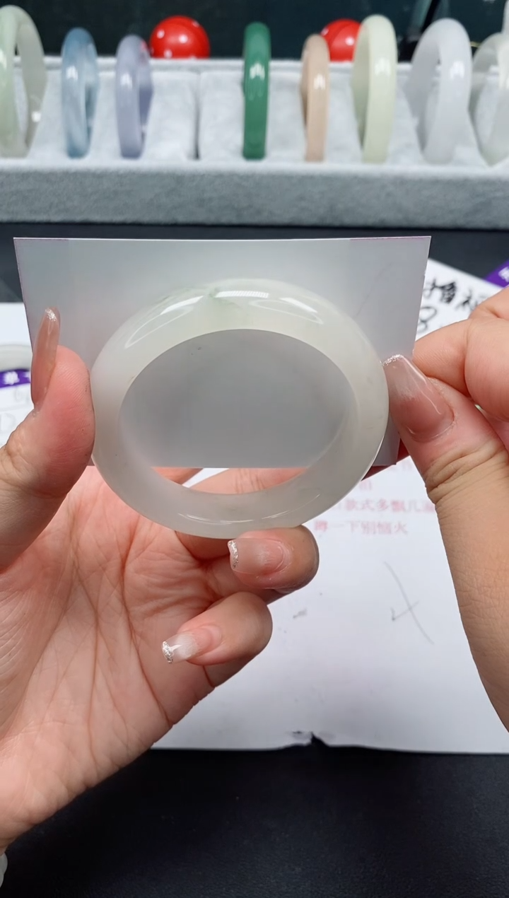 石英质玉手镯未镶嵌07/54-55