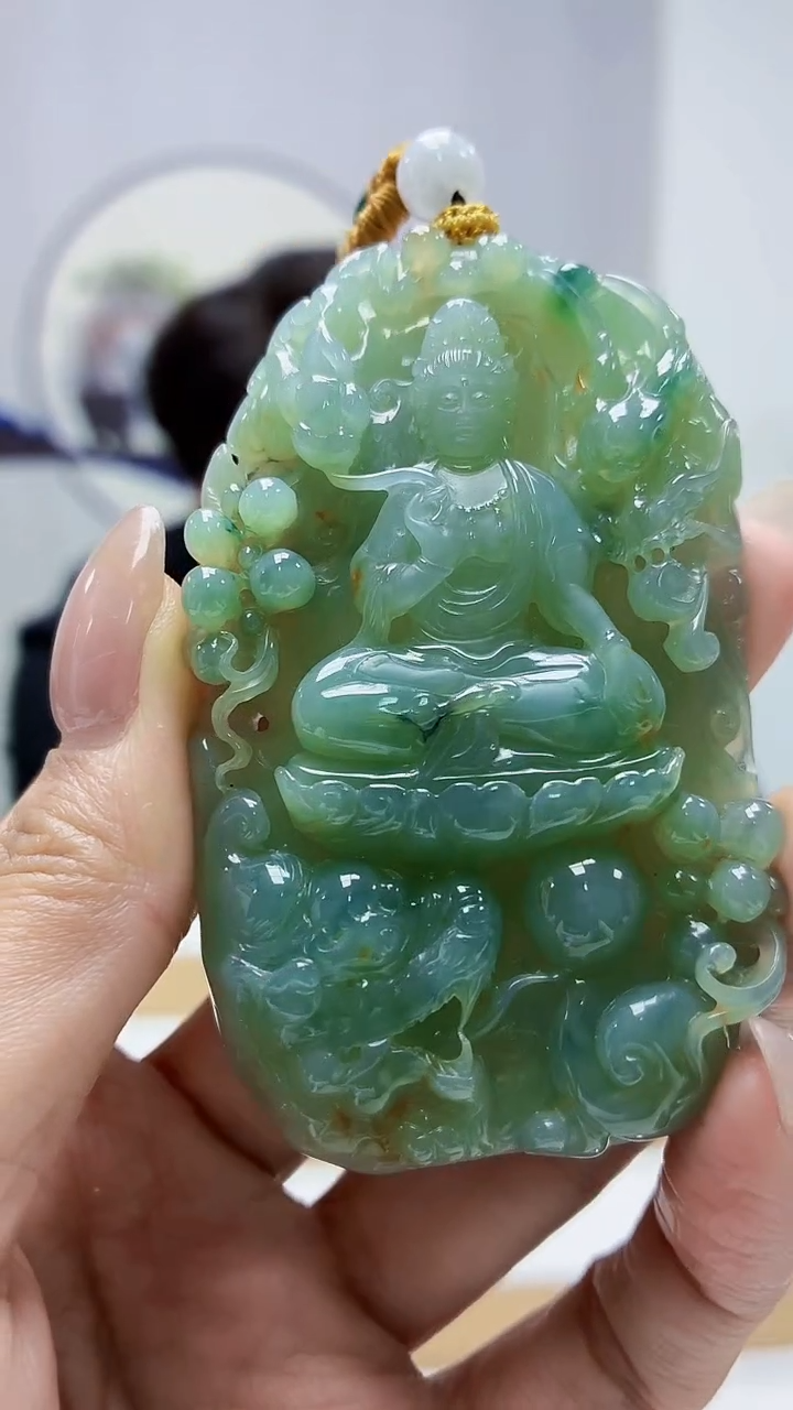 未镶嵌定制翡翠5060MM-毛货挂件79