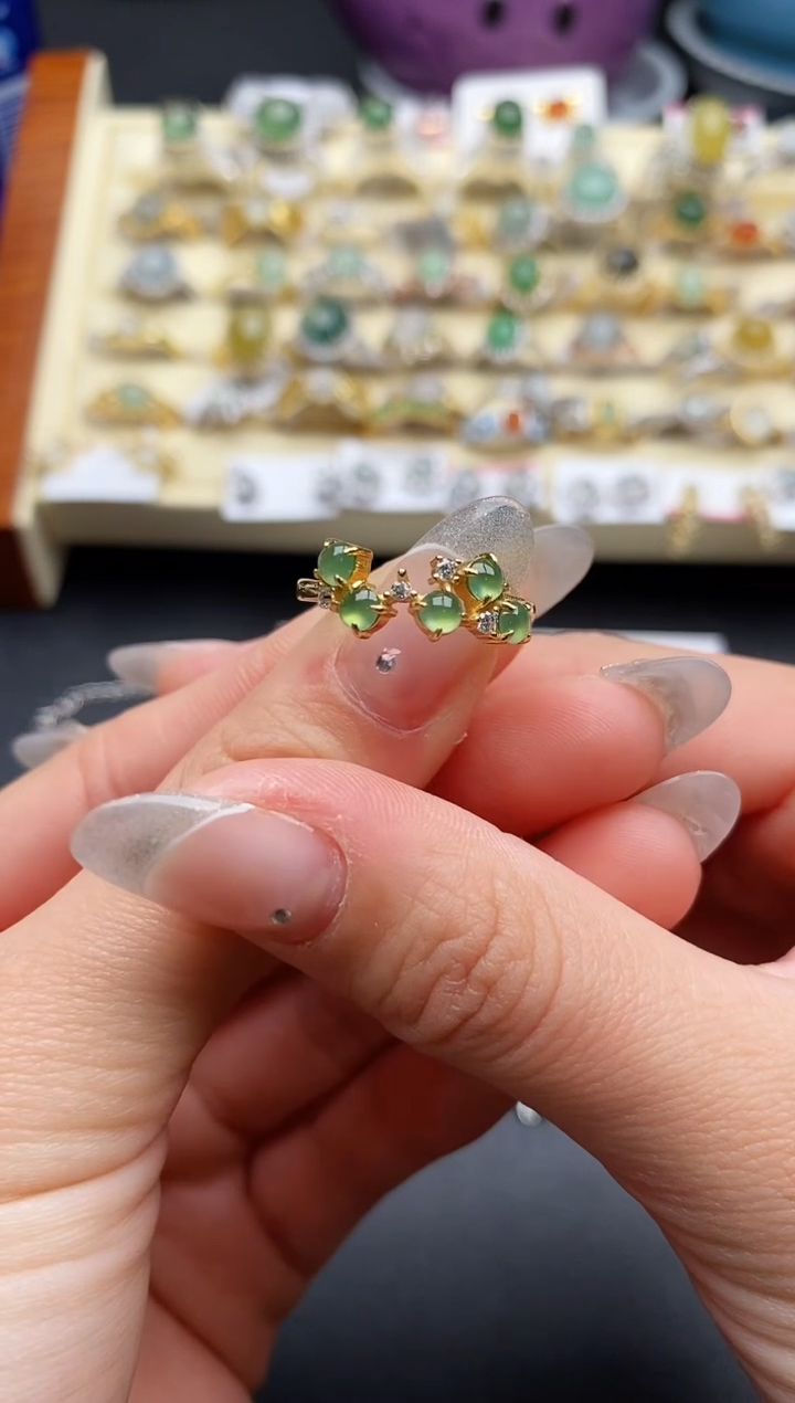 【闪购商品】翡翠戒指银S925镶嵌33333333+10