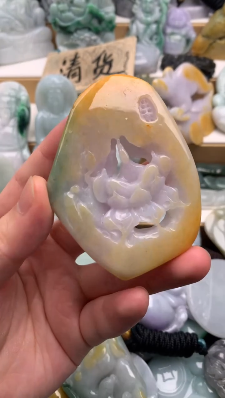 吊坠(不含链)未镶嵌翡翠1