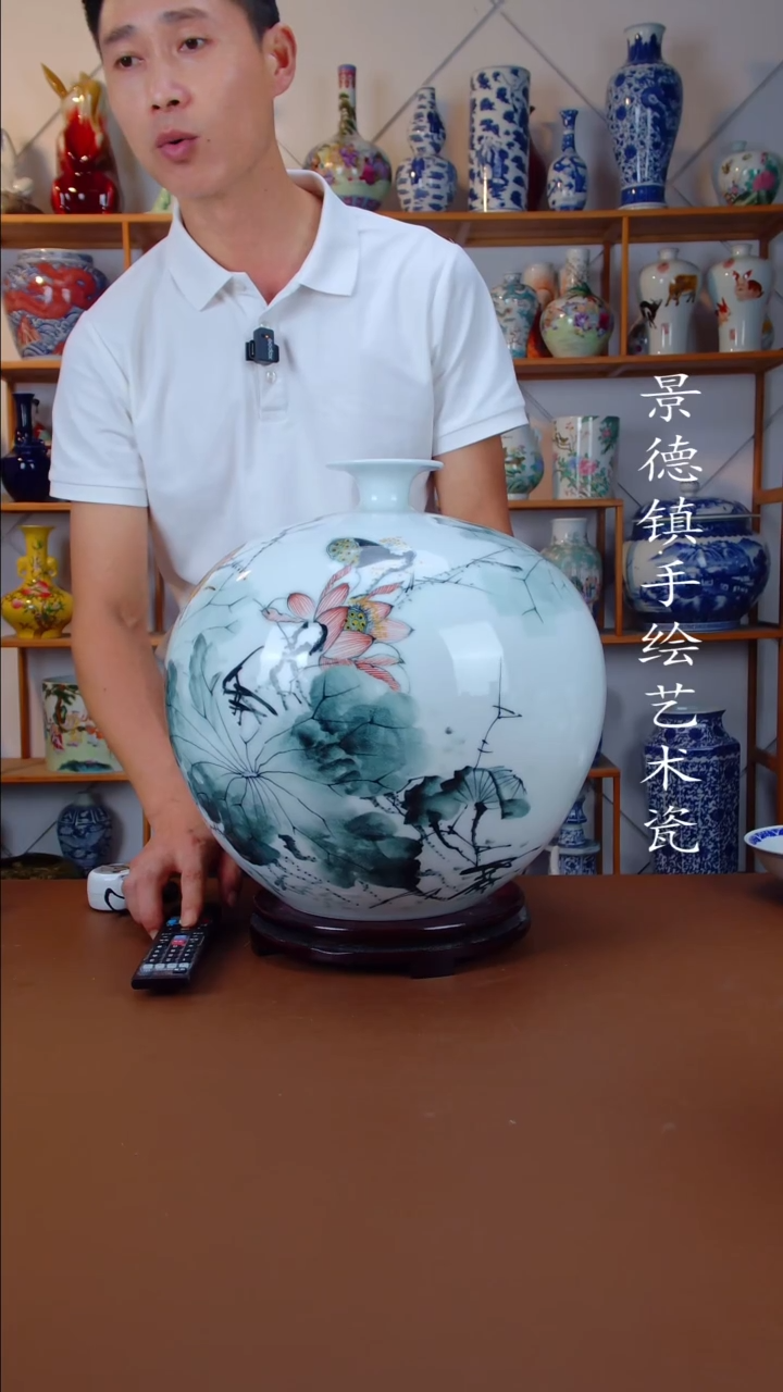 现代景德镇手工手绘陶瓷摆件34