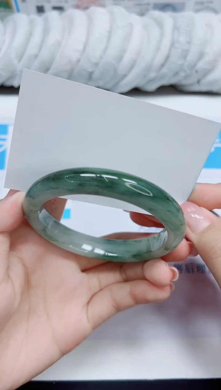 石英质玉手镯未镶嵌97/60.5