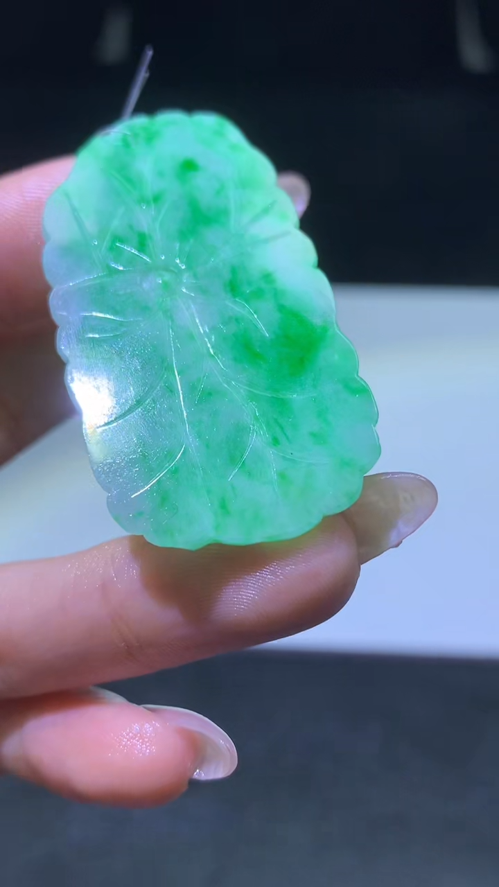 【闪购商品】定制翡翠未镶嵌003ee-毛货荷叶送金扣18