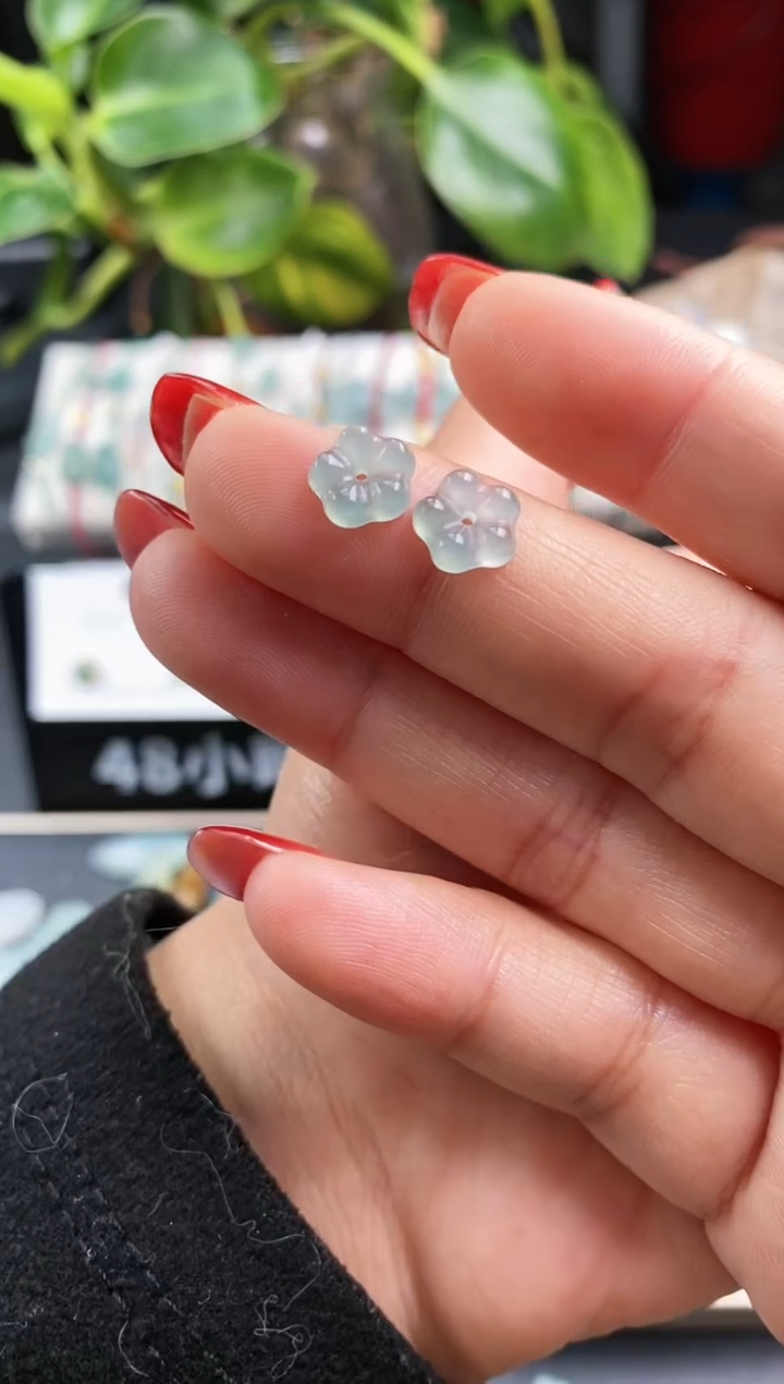 【闪购商品】翡翠戒指未镶嵌小花