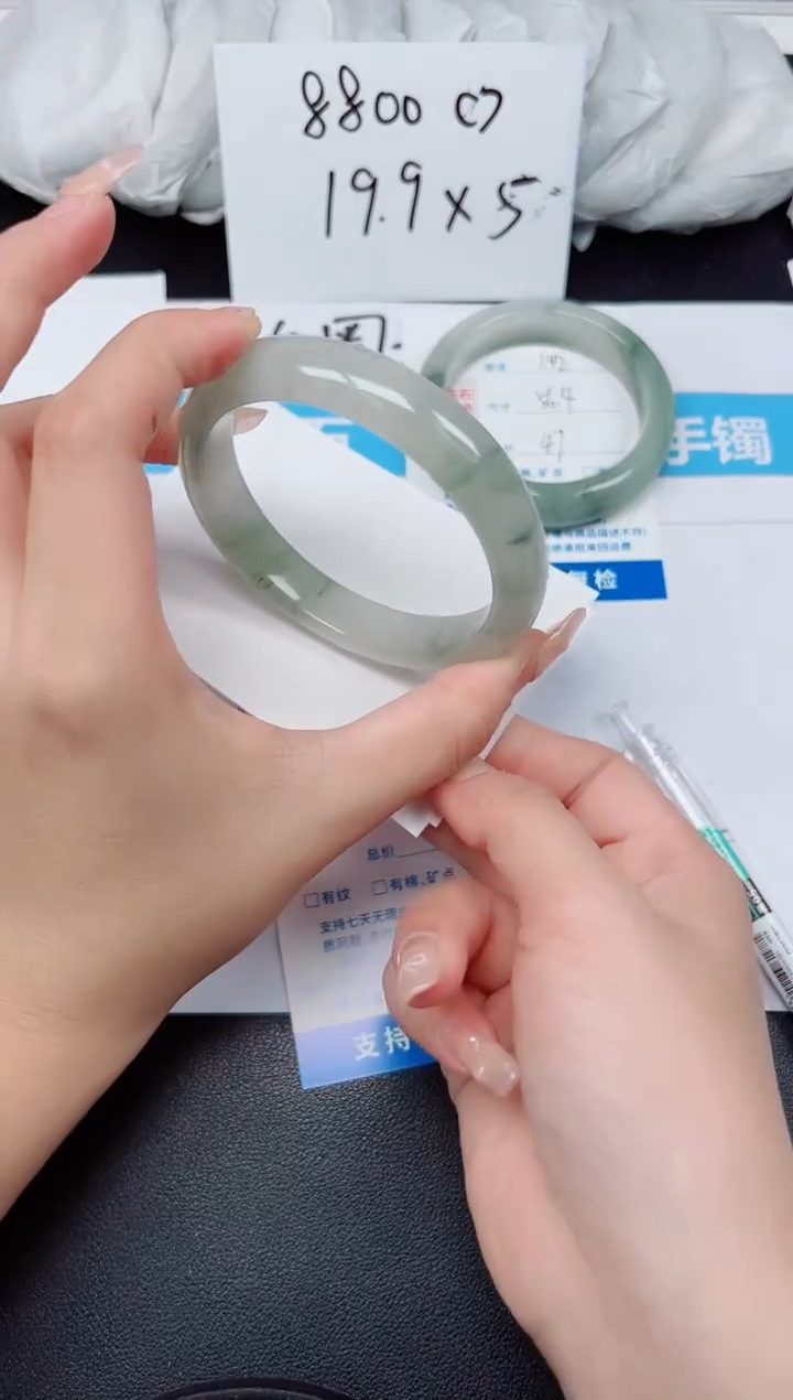 【闪购商品】石英质玉手镯未镶嵌G143-62