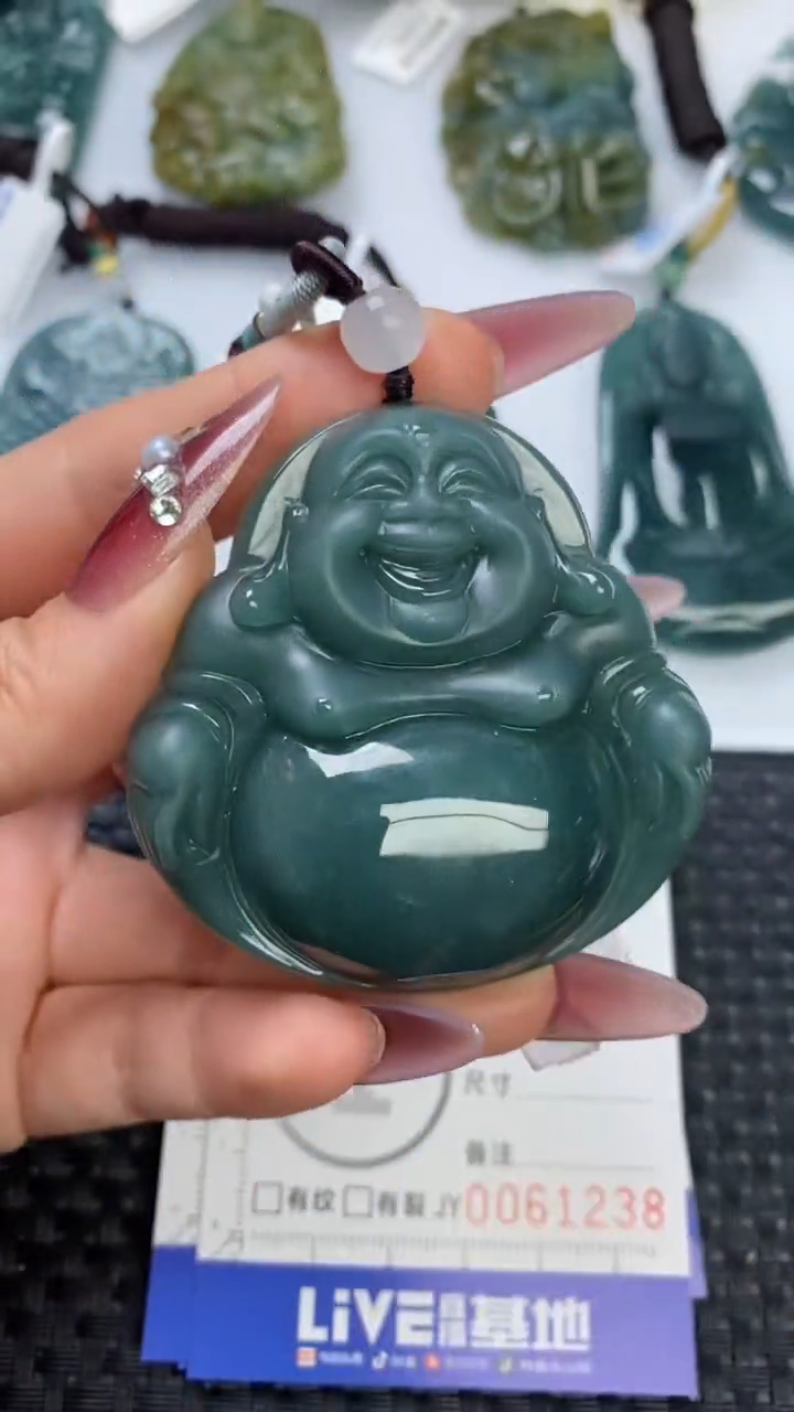 【闪购商品】翡翠颈饰未镶嵌1111111111111111