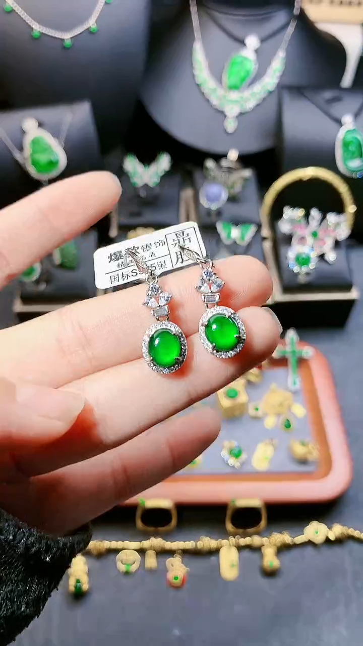 【闪购商品】翡翠耳饰银S925镶嵌耳饰
