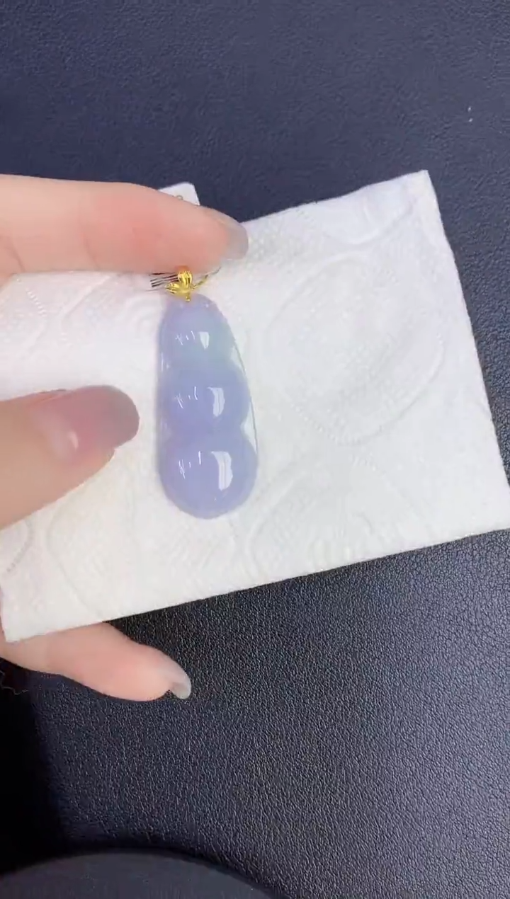 颈饰18K金镶嵌翡翠缅甸天然翡翠A货