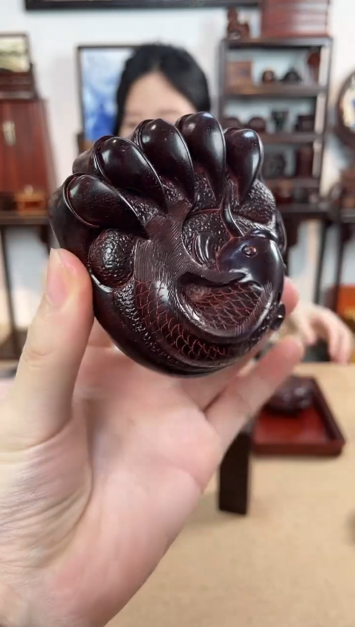 紫檀木类成套家具手把件
