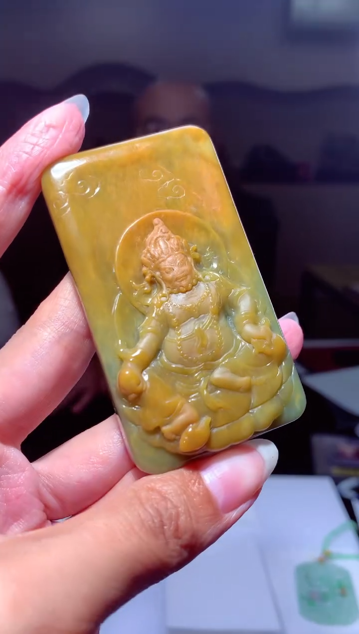 【闪购商品】定制翡翠未镶嵌挂件发货（拍一发一）