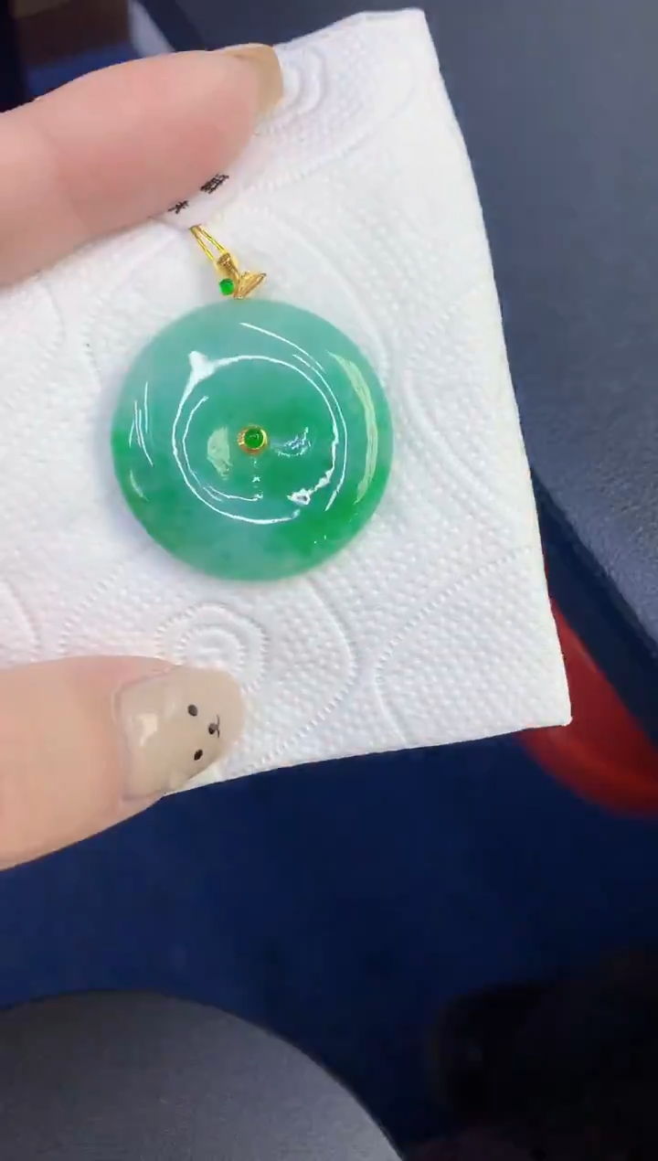 颈饰18K金镶嵌翡翠缅甸天然翡翠A货