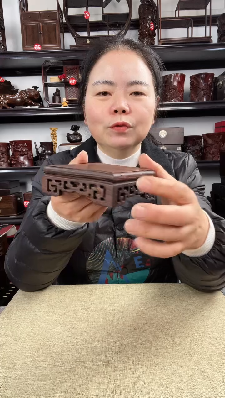 木鸡翅木正方老李红木工艺品